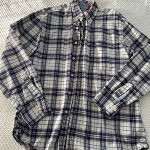 Izod Men’s Casual Button-Down